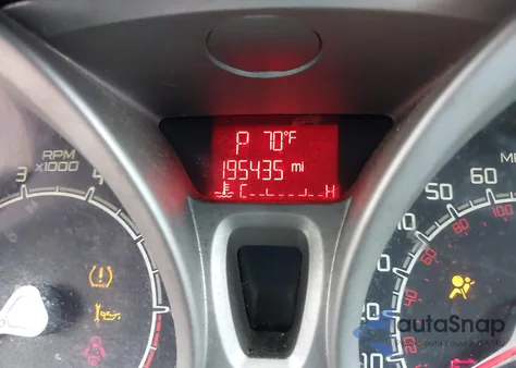 2013 Ford Fiesta Se z USA, uszkodzony, nr VIN 3FADP4BJ5DM171846